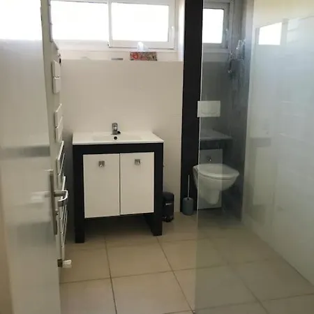 Maison D'architecte Paisible فيلة سيستاس